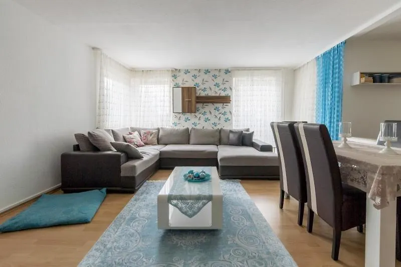 Id 4006 - Private Apartment Hannover Germany